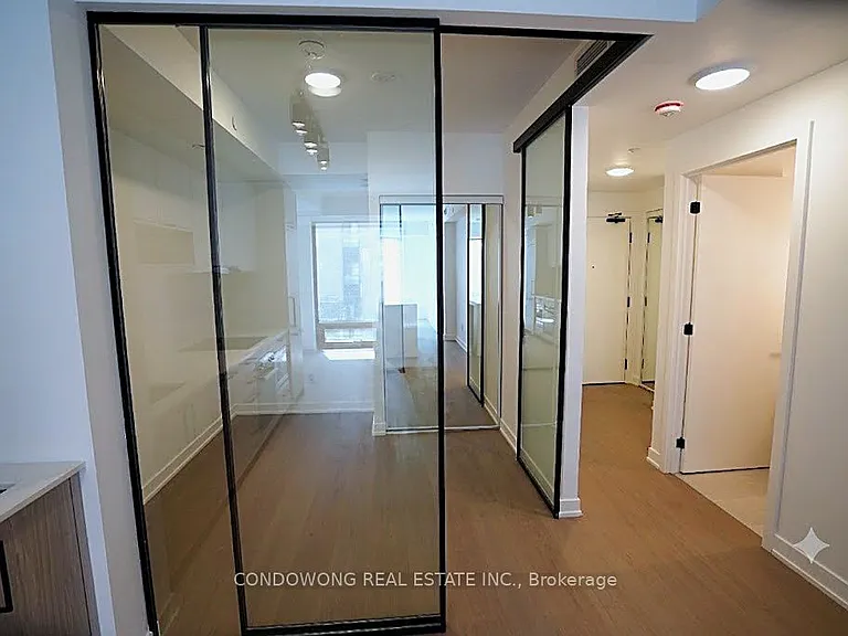 91 Montclair Ave #502 — Photo 8