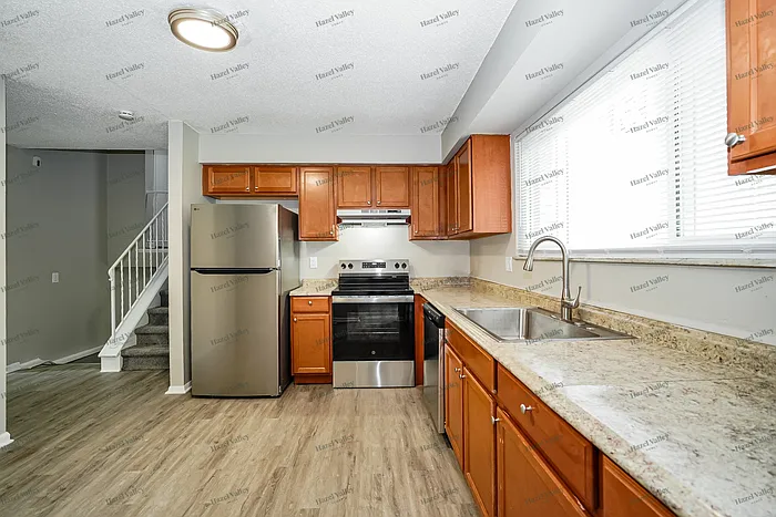 5421 Ivywood Ln — Photo 7