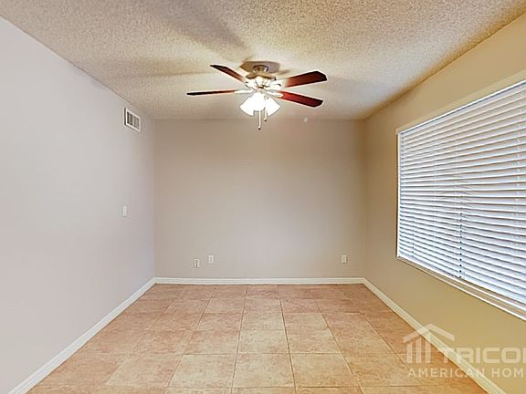 4th image of 4011 W Wood Dr
