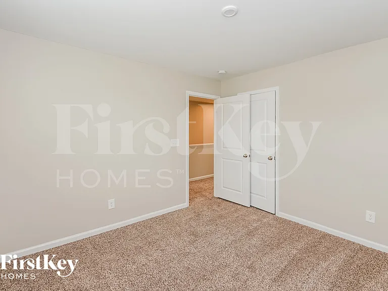 7415 Irwin Rd — Photo 11