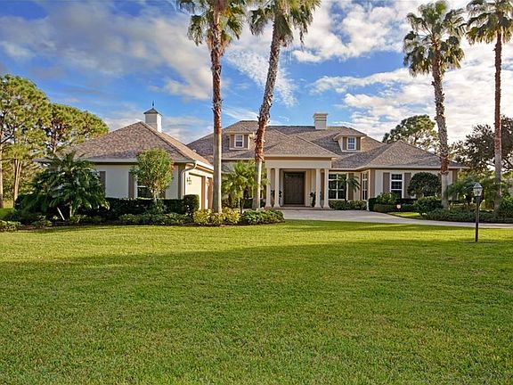 2nd image of 225 Oak Hammock Ct SW