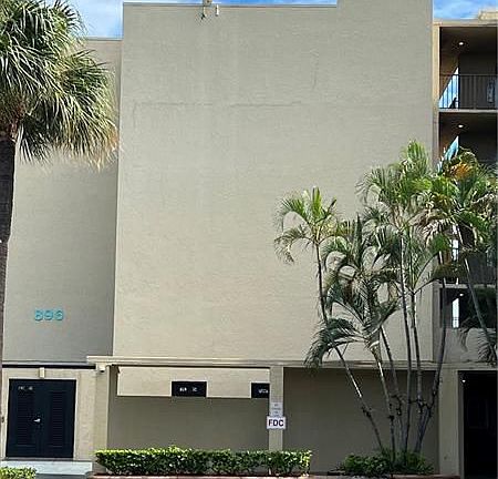 2nd image of 896 N Federal Hwy APT 126