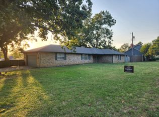 329 S Morrison Dr, Ada, OK 74820