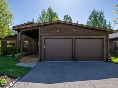 3230 W King Eider Rd, Jackson, WY, 83001