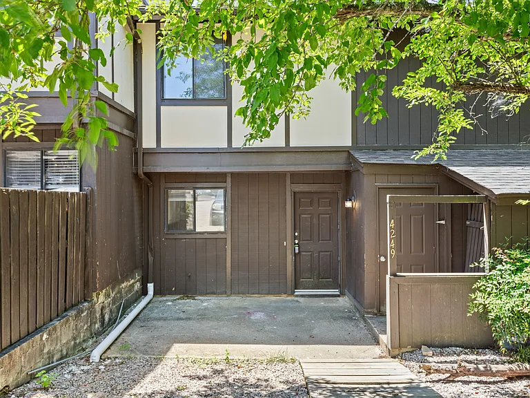 4249 Lake Ridge Dr #5-B-1 — Photo 19