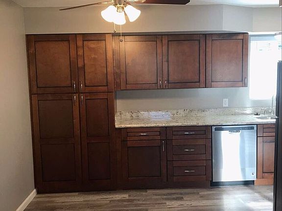 5th image of 850 N Stapley Dr