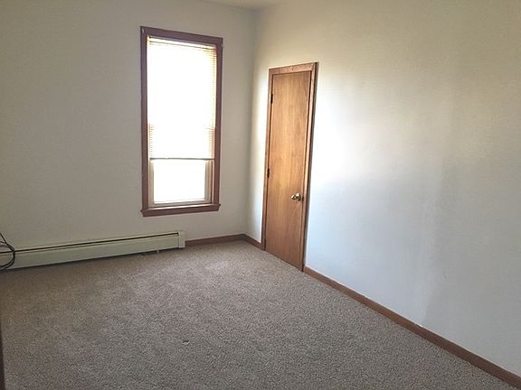 5th image of 106 S Curry St