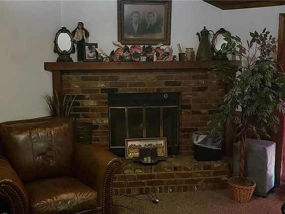 2nd image of 12212 E 59th St