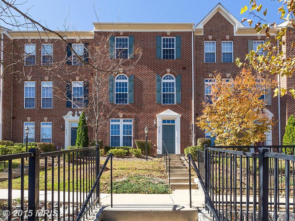1st image of 2173 Potomac Club Pkwy #10