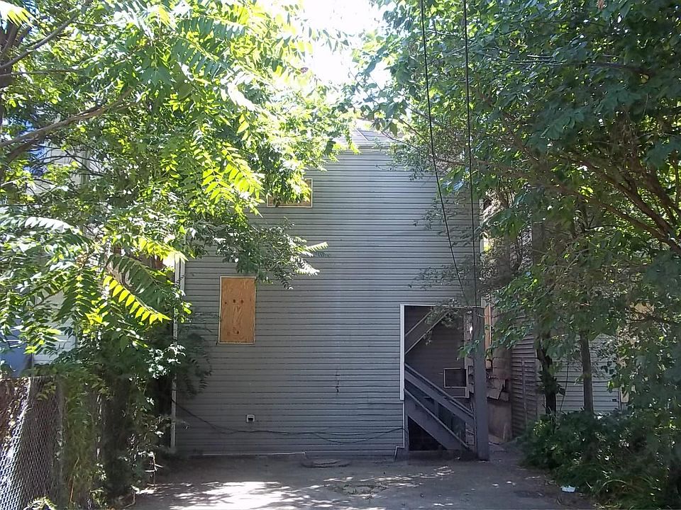 2nd image of 6336 S Marshfield Ave