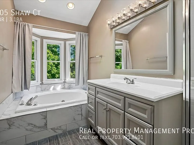 905 Shaw Ct — Photo 11