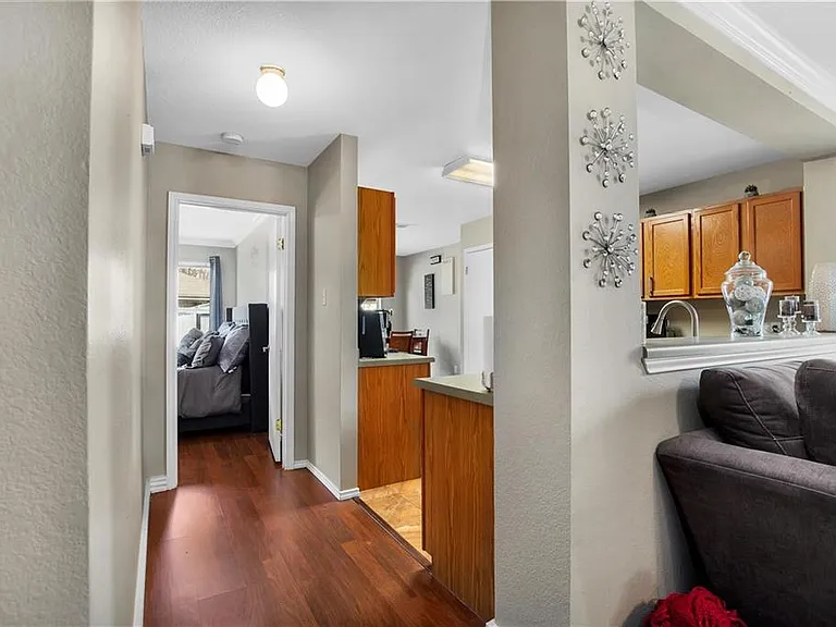 109 Brooke St — Photo 20