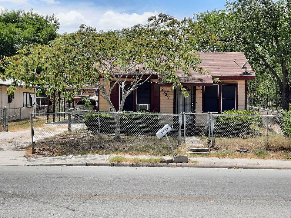 1st image of 2739 Pecan Valley Dr