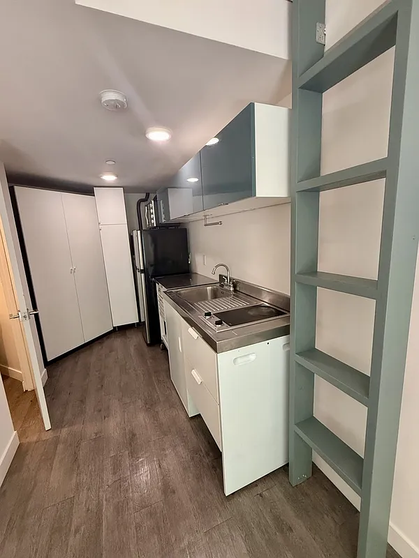 Studio, 1.0 bath, 500 sqft, $1,895 — Photo 3