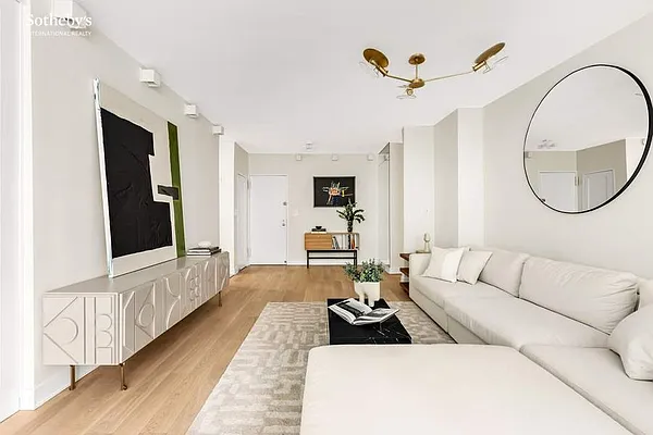 Sold by Sotheby's International Realty | media 6