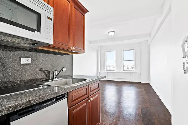 Rented by Blackwater Associates Inc. | media 16