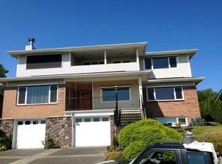 7741 Lakemont Dr NE, Seattle, WA 98115