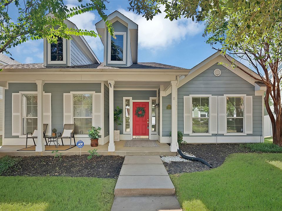 1st image of 2221 Rodgers Ln