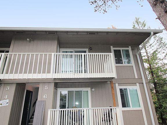 2nd image of 5704 SW Beaverton Hillsdale Hwy Unit 5