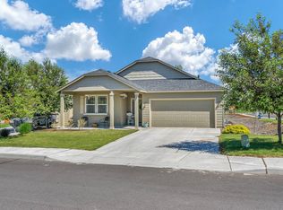 3301 NW Cedar Ave, Redmond, OR