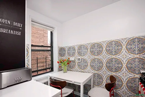 Sold by Akam Sales and Brokerage | media 17