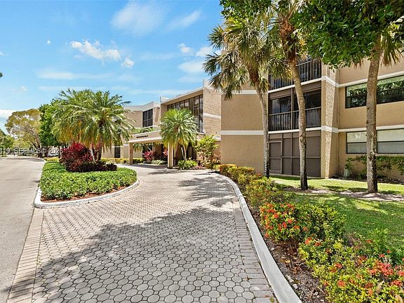 2nd image of 16400 Golf Club Rd APT 104