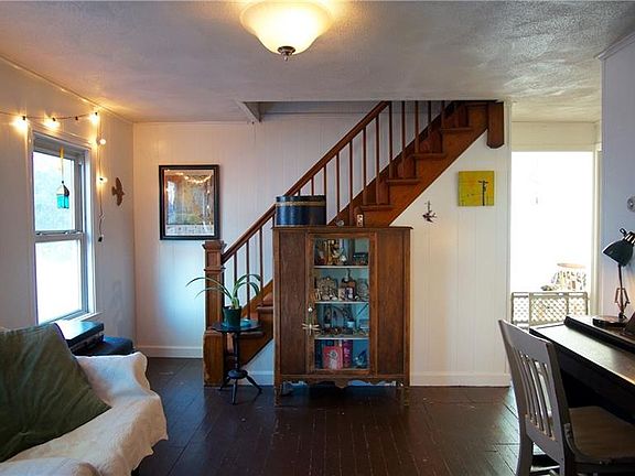 5th image of 39 Plymouth St