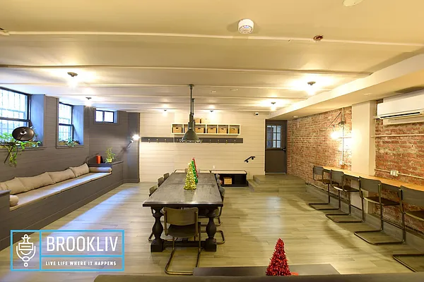 Rented by null | media 30