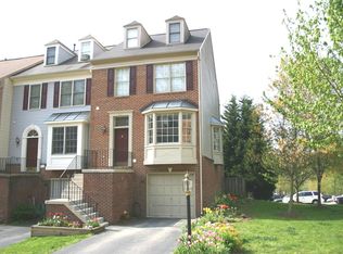 8811 Eagle Rock Ln, Springfield, VA 22153