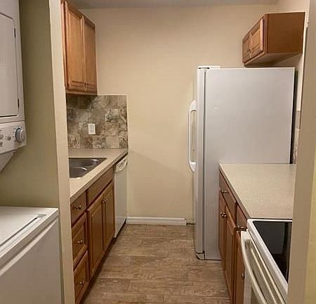 4th image of 3257 NW 103rd Ter #104-D