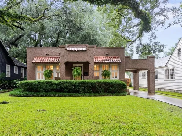 126 Florence Pl, Mobile, AL 36607