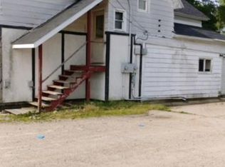 247 Crawford St, Belding, MI 48809