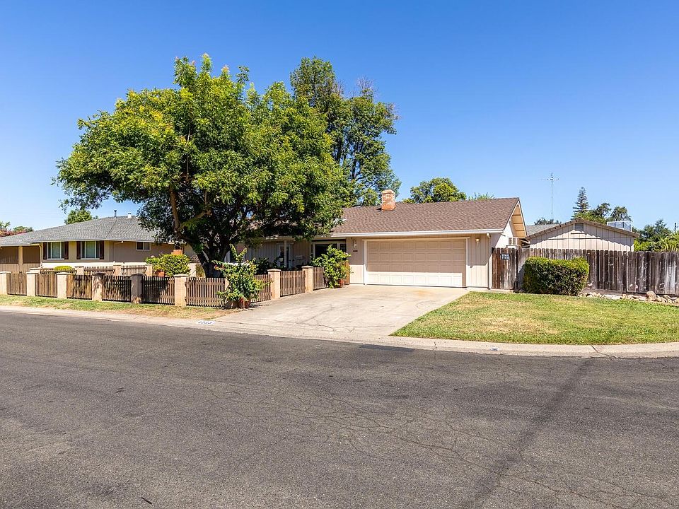 1st image of 4233 Stuppi Way