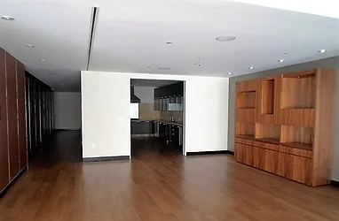 Sold by Manhattan Network Inc.