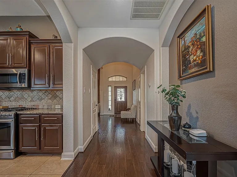 6306 Hidden Alley Dr — Photo 8