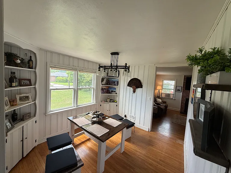 2514 Console Ave — Photo 10