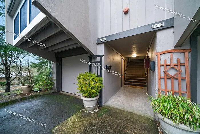 4210 SW Garden Home Rd — Photo 3
