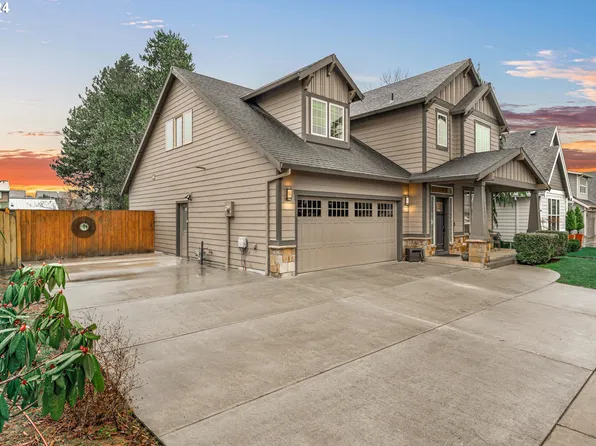 12698 Swallowtail Pl, Oregon City, OR 97045