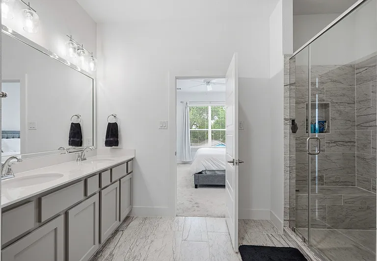 2817 Stanley Ave #1 — Photo 21
