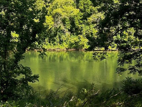 5th image of 250 Misty River Run