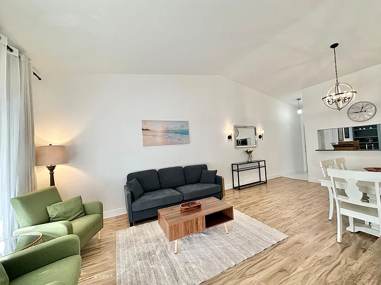 3139 Millwood Ter #230 — Photo 10