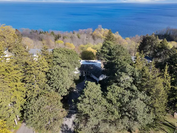 5 Hill Cres, Toronto, ON M1M 1H7