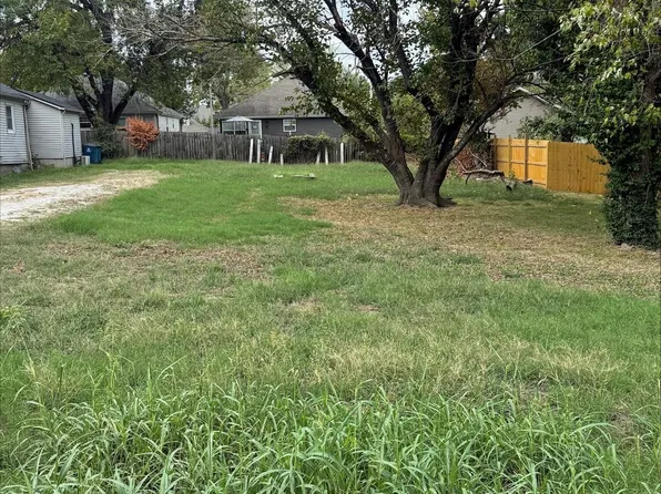 2510 Iron Gates Rd, Joplin, MO 64804