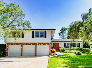 7926 Kimberly Ct, Seminole, FL 33777