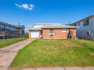 1706 Bayou Homes Dr, Galveston, TX 77551