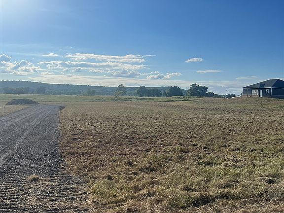 5th image of 16990 W 829th Rd