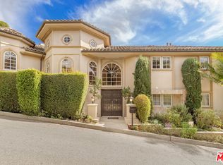 1922 Bel Air Rd, Los Angeles, CA 90077