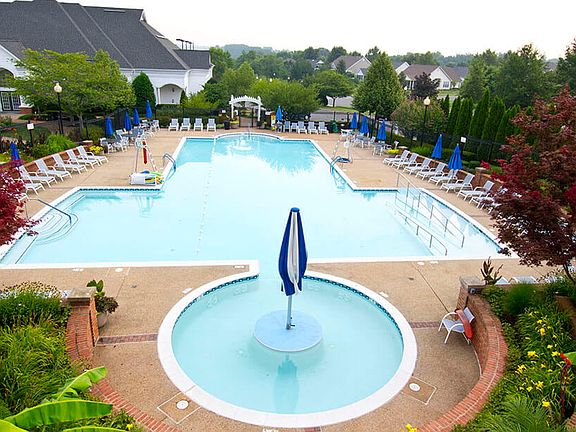 Outdoor pool and gym clubhouse