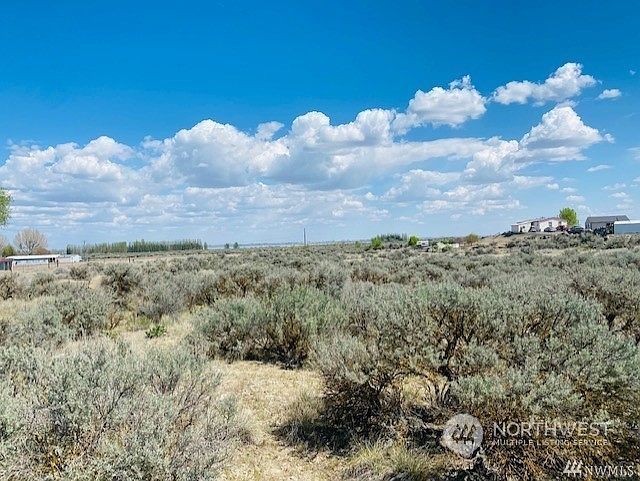 2nd image of 7996 SE F Road