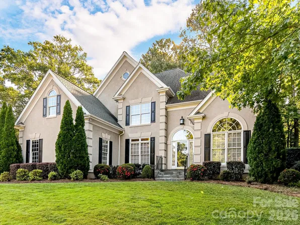 10835 Alexander Mill Dr, Charlotte, NC 28277